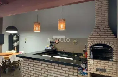 Casa com 4 quartos à venda na Rua Francisco Candido Xavier, --, Alto Umuarama, Uberlândia