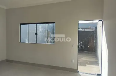 Casa residencial à venda, 2 quartos, 1 suíte, 2 vagas, jardim ipanema - uberlândia/mg