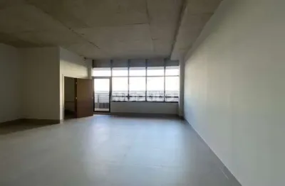Sala comercial para alugar na Avenida dos Vinhedos, --, Jardim Karaíba, Uberlândia