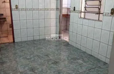 Casa residencial à venda, 2 quartos, 2 vagas, presidente roosevelt - uberlândia/mg
