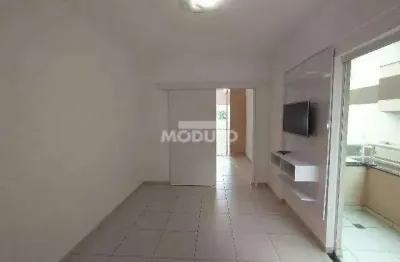 Apartamento mobiliado para locação bairro santa mônica com 1 quarto