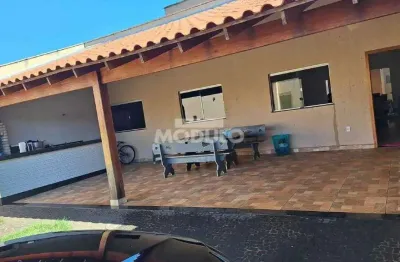 Casa residencial à venda, 3 quartos, 1 suíte, 4 vagas, jardim ipanema - uberlândia/mg