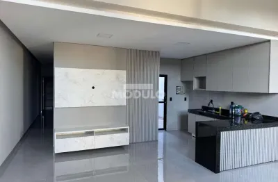 Casa com 3 quartos à venda na Rua Interplanetária, --, Jardim Brasília, Uberlândia