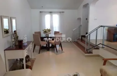 Casa residencial à venda, 4 quartos, 1 suíte, 2 vagas, osvaldo rezende - uberlândia/mg