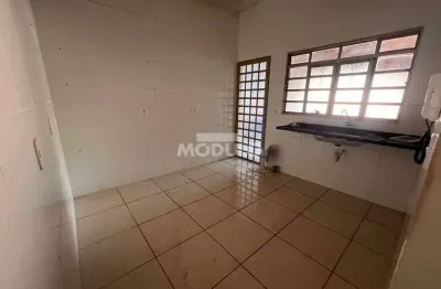 Casa residencial à venda, 2 quartos, 3 vagas, morumbi - uberlândia/mg