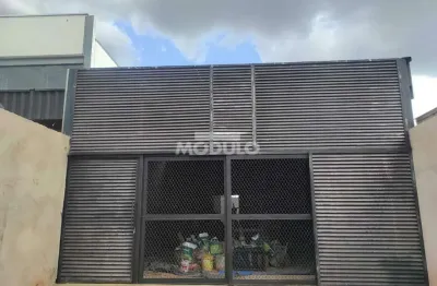 Loja/salão à venda, 2 vagas, martins - uberlândia/mg