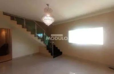 Casa com 4 quartos para alugar na Rua Adomervil Moreira de Miranda, --, Luizote de Freitas, Uberlândia