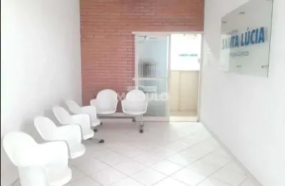 Casa comercial para alugar na Avenida João Pinheiro, --, Centro, Uberlândia
