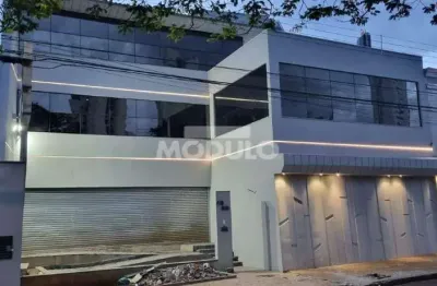 Casa comercial para alugar na Avenida Getúlio Vargas, --, Centro, Uberlândia