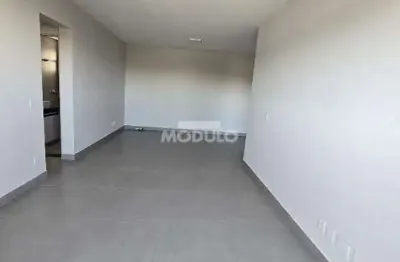 Apartamento para locação bairro tibery com 3 quartos