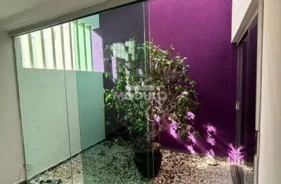 Casa residencial à venda, 4 quartos, 1 suíte, martins - uberlândia/mg