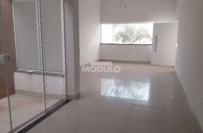 Casa com 3 quartos para alugar na Rua Antenor Rangel, --, Santa Rosa, Uberlândia