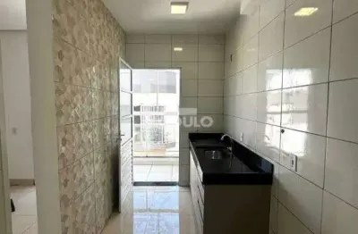 Apartamento para locação no bairro alto umuarama com 2 quartos