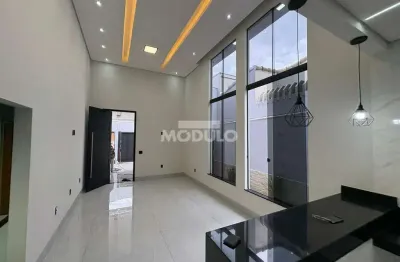 Casa residencial à venda, 3 quartos, 2 suítes, 2 vagas, jardim botanico - uberlândia/mg