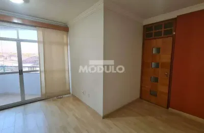Apartamento à venda, 3 quartos, 1 suíte, 1 vaga, custódio pereira - uberlândia/mg