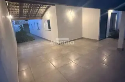 Casa residencial à venda, 3 quartos, 1 suíte, 3 vagas, bosque dos buritis - uberlândia/mg