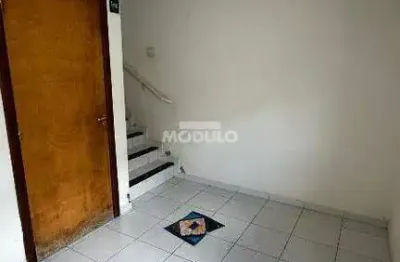 Apartamento à venda, 2 quartos, 1 suíte, 1 vaga, saraiva - uberlândia/mg