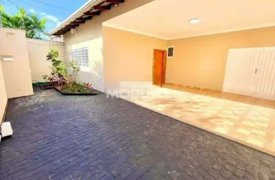 Casa residencial para locação bairro santa mônica com 4 quartos