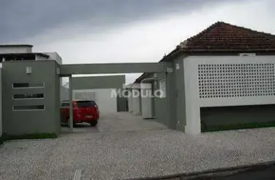 Sala comercial para alugar na Rua Augusto César, --, Fundinho, Uberlândia