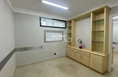 Casa à venda na Rua Quintino Bocaiúva, --, Centro, Uberlândia