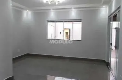 Casa residencial à venda, 3 quartos, 1 suíte, 4 vagas, dona zulmira - uberlândia/mg