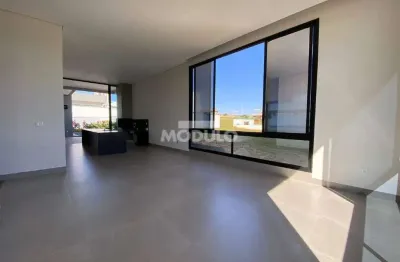 Casa em condomínio fechado à venda na Avenida das Copaibas, --, Gávea, Uberlândia