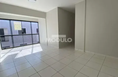 Apartamento à venda, 3 quartos, 1 suíte, 1 vaga, santa mônica - uberlândia/mg