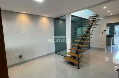 Casa residencial à venda, 3 quartos, 1 suíte, 3 vagas, jardim europa - uberlândia/mg