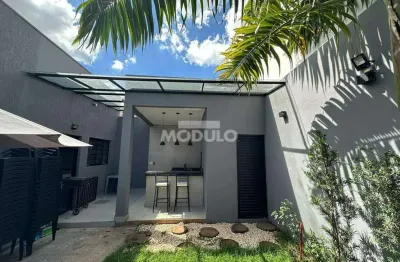 Casa residencial à venda, 2 quartos, 1 suíte, 3 vagas, osvaldo rezende - uberlândia/mg