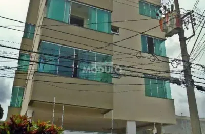 Apartamento com 3 quartos para alugar na Rua Santa Catarina, --, Brasil, Uberlândia