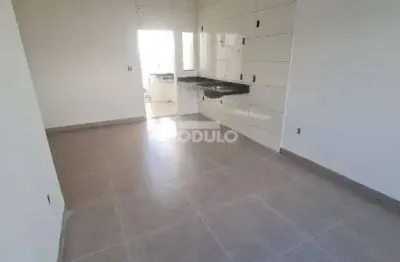 Casa residencial à venda, 2 quartos, 1 suíte, 2 vagas, gsp life - uberlândia/mg