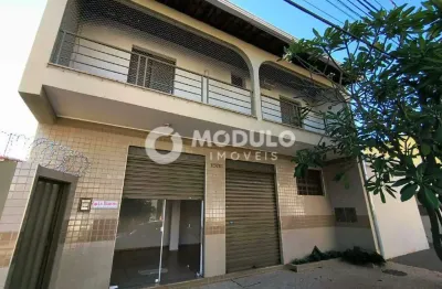 Apartamento com 2 quartos para alugar na Rua João Balbino, --, Santa Mônica, Uberlândia