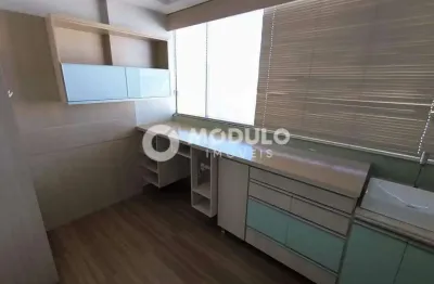 Sala comercial para alugar na Avenida Marcos de Freitas Costa, --, Daniel Fonseca, Uberlândia