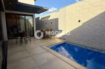 Casa em condomínio disponível para locação no bairro laranjeiras.