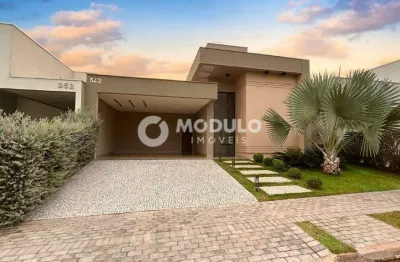 Casa em condomínio fechado com 3 quartos para alugar na Avenida Vereador Carlito Cordeiro, --, Jardim Inconfidência, Uberlândia