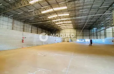 Galpão disponivel para locação no bairro distrito industrial.