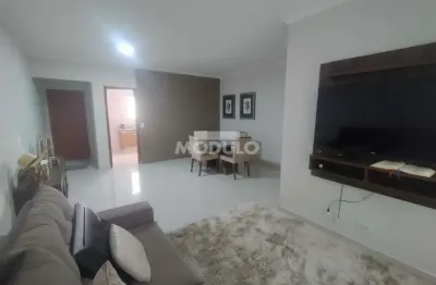 Apartamento mobiliado para locação no daniel fonseca