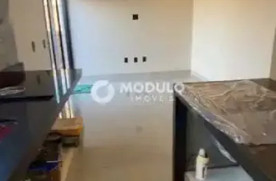 Excelente casa nova próxima à av. joão naves de ávila