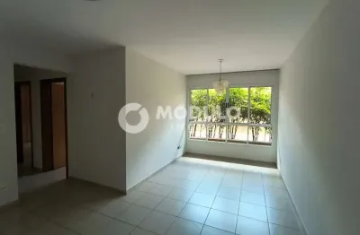 Apartamento disponível para locação no bairro vigilato pereira.