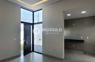 Casa residencial à venda, 3 quartos, 1 suíte, 2 vagas, novo mundo - uberlândia/mg