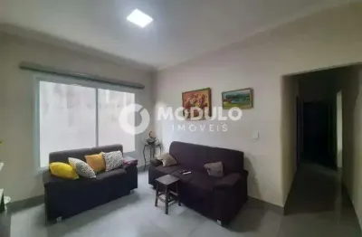 Casa residencial para locação no bosque dos buritis