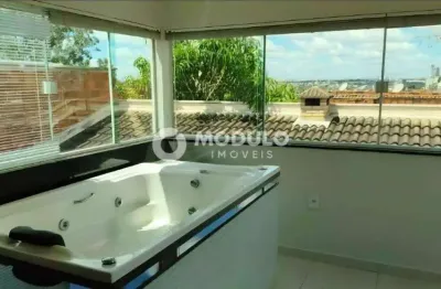 Casa disponivel para locação no bairro nova uberlândia.