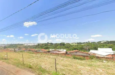 Terreno à venda na Rua Valdomiro Mendes de Assis, --, Jardim Patrícia, Uberlândia