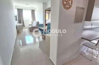 Apartamento mobiliado disponivel para locação no bairro tubalina.