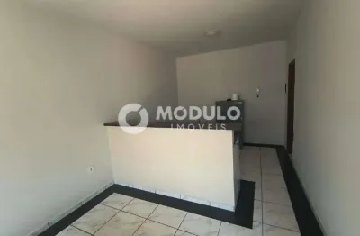 Casa residencial disponivel para locação no bairro jardim europa.