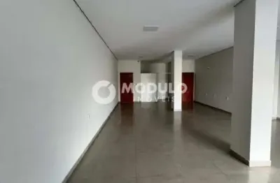 Loja comercial disponivel para locação no bairro jardim europa.
