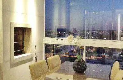 Apartamento com 3 quartos para alugar na Avenida Cesário Alvim, --, Centro, Uberlândia