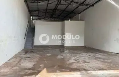 Galpão comercial disponivel para locação bairro tabajaras.