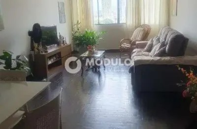 Apartamento mobiliado à venda, 3 quartos, 1 suíte, centro - uberlândia/mg