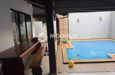 Casa residencial à venda, 4 quartos, 4 suítes, 2 vagas, granada - uberlândia/mg